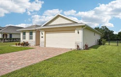 699 S DIXIE DRIVE, HOWEY IN THE HILLS, FL 34737