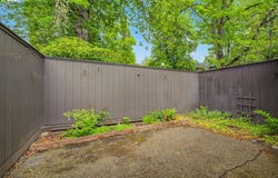 67 WESTBROOK Way, Eugene, OR 97405