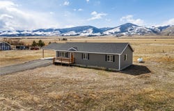 331 Homestead Lane, Townsend, MT 59644