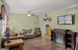66 LAY DRIVE, FRANKLINVILLE, NJ 08322