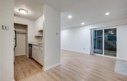 4502 Gaston Avenue, Dallas, TX 75246