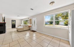 71 Fairview Avenue, Ormond Beach, FL 32174