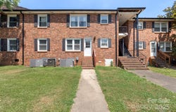 718 E Maple Avenue, Gastonia, NC 28054