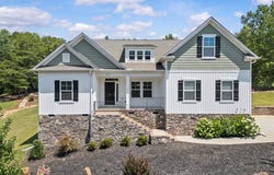 434 Twin View Drive, Westminster, SC 29693