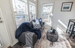 2050 W Dunlap Ave, Phoenix, AZ 85021