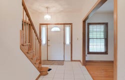 125 E WAYFARER Lane, APPLETON, WI 54913