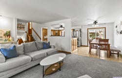 4472 Shady Lane Circle, Omaha, NE 68105