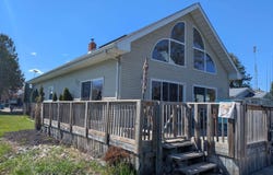 819 Augres River Drive, Au Gres, MI 48703