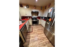 1010 W Custer Street, Seymour, TX 76380