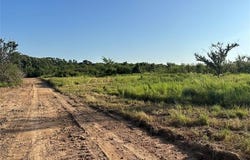 Bristlecone Road, Henryetta, OK 74438