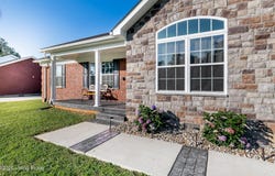 121 Shallow Springs Ct, Bardstown, KY 40004