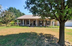 3201 McKinney Street, Mountain View, AR 72560