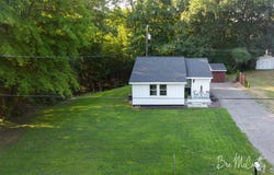 68 E River Road, Muskegon, MI 49445
