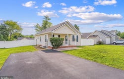 606 ARTISAN Way, MARTINSBURG, WV 25401