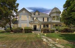 2158 E VIRGINIA Street, Mesa, AZ 85213