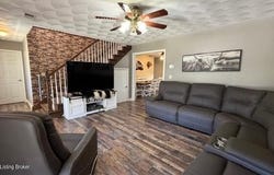 1645 Clarktown Rd, New Haven, KY 40051