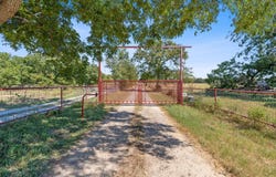 5501 Old Colony Line RD, Lockhart, TX 78644