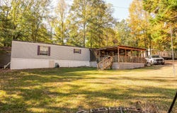 1020 Forest Lane, McComb, MS 39648