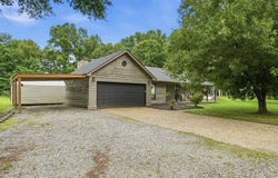 27 Darrell St, Vilonia, AR 72173