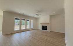 1 Camelot Court, Greenbrier, AR 72058