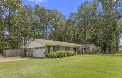 11 S Terrapin Hill Road, Brandon, MS 39042