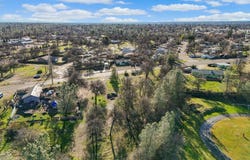3550 Oasis Road, Redding, CA 96003