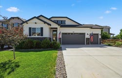 997 Blue Bell Rd, Berthoud, CO 80513