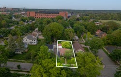 1307 Edgewood Avenue, Ann Arbor, MI 48103