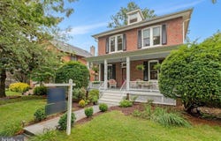 17 CEDAR ST, ALEXANDRIA, VA 22301