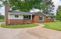 6904 Hickory View Lane, Chattanooga, TN 37421