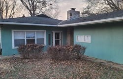 300 W 1st Street, Lee's Summit, MO 64063