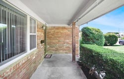 804 Lee Drive, Bedford, TX 76022