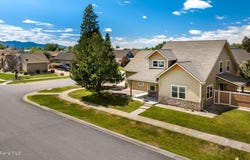 15360 N Nixon Loop, Rathdrum, ID 83858