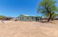 1822 W SMOKETREE Street, Apache Junction, AZ 85120