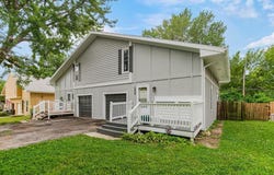 9351 W 48th Terrace, Merriam, KS 66203