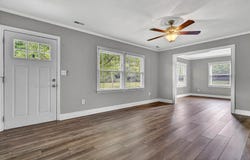 84 Oak Ln, Troutville, VA 24175