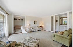 310 W 49th Street, Kansas City, MO 64112