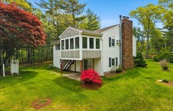 391 Scenic Highway, Buzzards Bay, MA 02532
