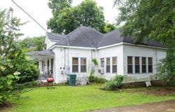 929 Airport Rd, Magnolia, AR 71753
