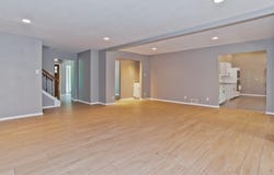 805 Live Oak Lane, Arlington, TX 76012