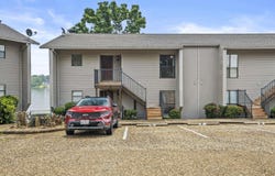 1319 Airport Road, Hot Springs, AR 71913