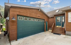 508 2nd Ave SW, Independence, IA 50644