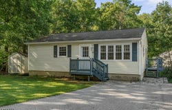 12 Doe Run, Vernon Twp., NJ 07422-1033