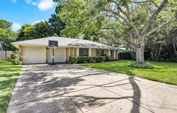 1318 Paisley Drive, Arlington, TX 76015