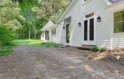 1990 Woodstock Road, Gates Mills, OH 44040