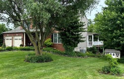 1736 CARRERA DRIVE, CHAMBERSBURG, PA 17202