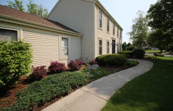 1000 Ridge Rd, Waukesha, WI 53186