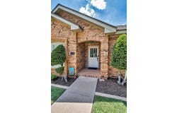5001 Canterbury Dr, Midland, TX 79705