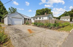 50 Earl Street, West Warwick, RI 02893