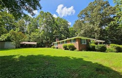 1618 Glenn Carlton Road, Boomer, NC 28606